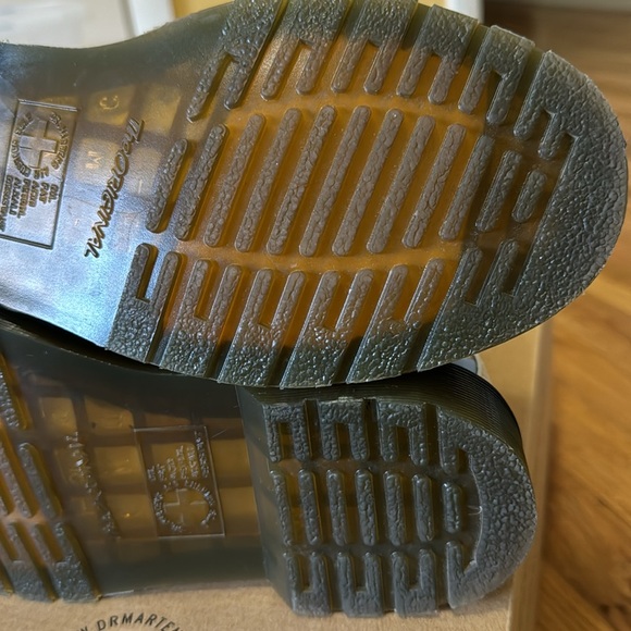 Dr. Martens Vegan 1460 Retro Ray Kemble Boot Parchment Beige 6 - Picture 9 of 13